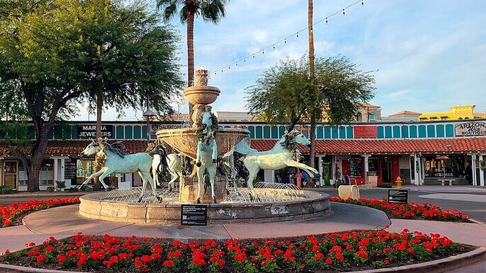 Scottsdale Self-Guided Walking Tour: Art & Desert Inspiration