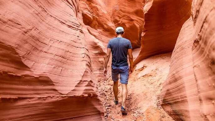 Blue Hole, Canyon Salama, Dahab by Bus & Lunch :Sharm El Sheikh