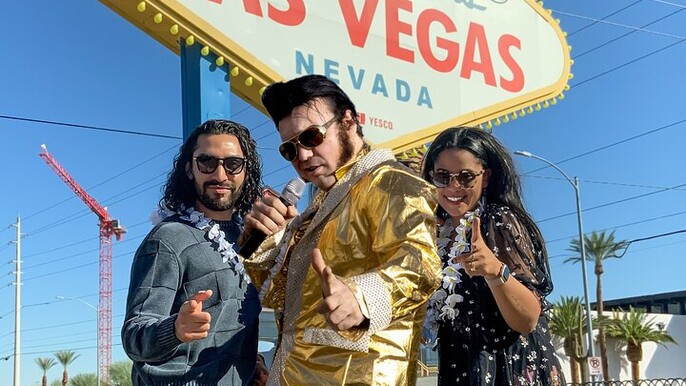 Elvis Wedding or Vow Renewal at the Las Vegas Sign! Direct Booking