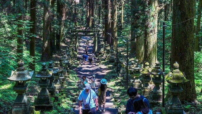 Takachiho Gorge & Shirakawa Suigen Day Tour with Lunch | Fukuoka
