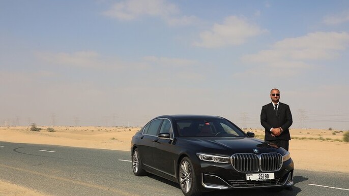 Abu Dhabi Airport (AUH) Private Transfer to Abu Dhabi City/Hotels