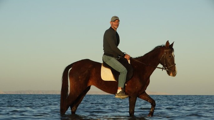 Hurghada: Horse ride 3 Hours Swim, Beach & Desert & Transfer