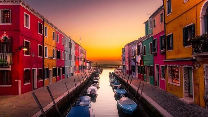 Private Excursion by Motorboat to the Islands of Murano, Burano and Torcello
