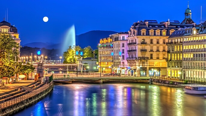 Geneva: A Lakeside Stroll from Brunswick Monument to Botanical Garden