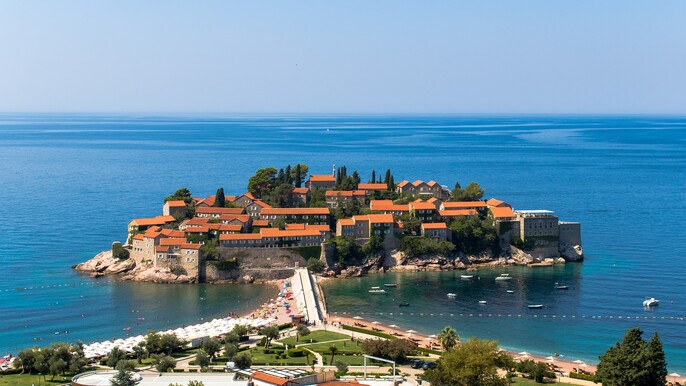 Day Tour of Budva and Kotor from Tirana - Small group