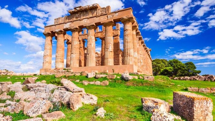 Day trip to the acropolis of Selinunte from Trapani