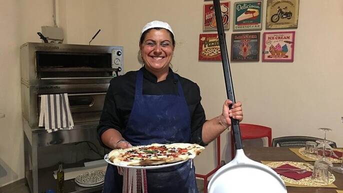 Pizza and Gelato Making class in Florence