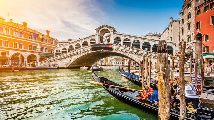 Grand Canal by Gondola with commentary