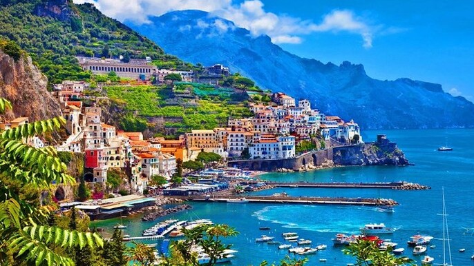 Private Transfer from Amalfi to Naples