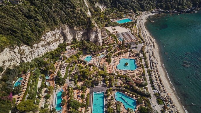 Ischia: Relaxing Experience at Poseidon Thermal Gardens with Hotel Transfer