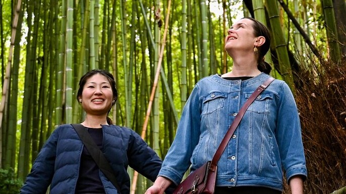 Arashiyama from Kyoto: Private & Personalized with a Local Guide