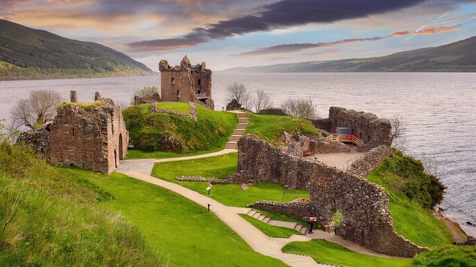 Urquhart Castle Ruins Entry Ticket