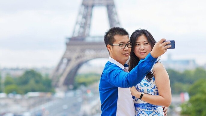 Europe Private Guided Tour Vienna Paris Barcelona Monaco Venice
