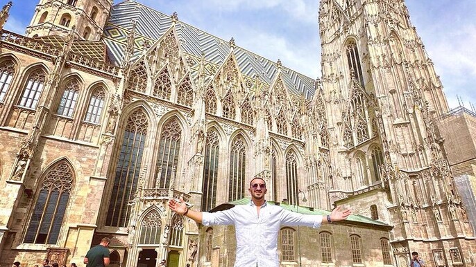 Vienna Day Tour from Prague with Private Transfer and Local Guide