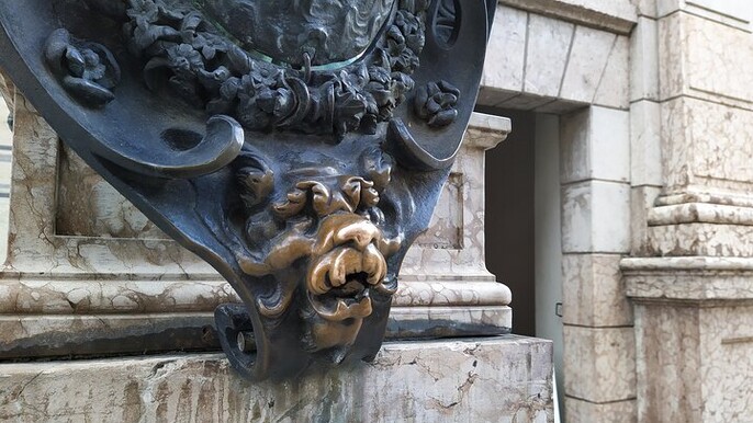 Private Full Day Munich Castles and Old Town Tour