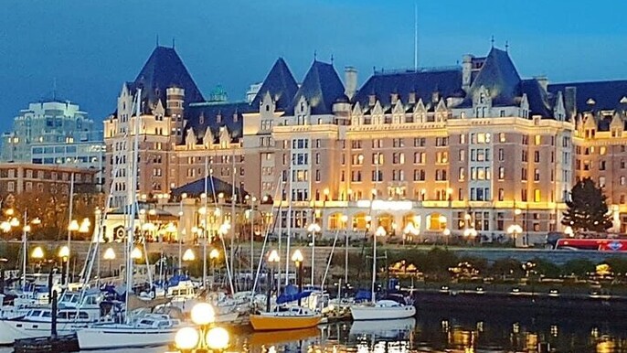 Victoria Pre and Post Cruise City Sightseeing Tour Private