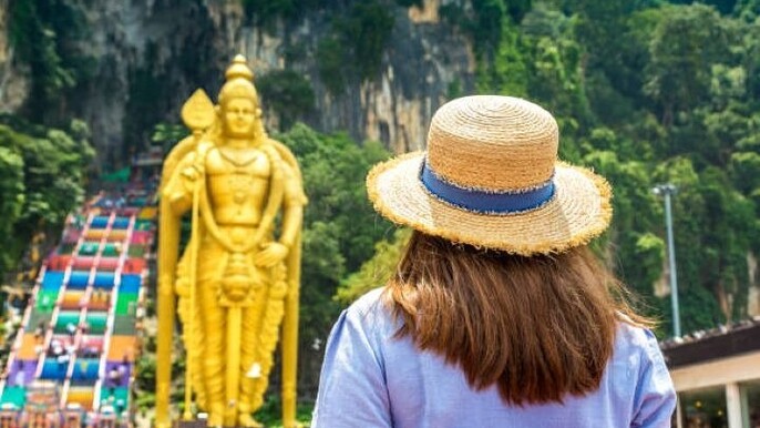 Private Transfer from Ipoh to Kuala Lumpur Stop at Batu Caves