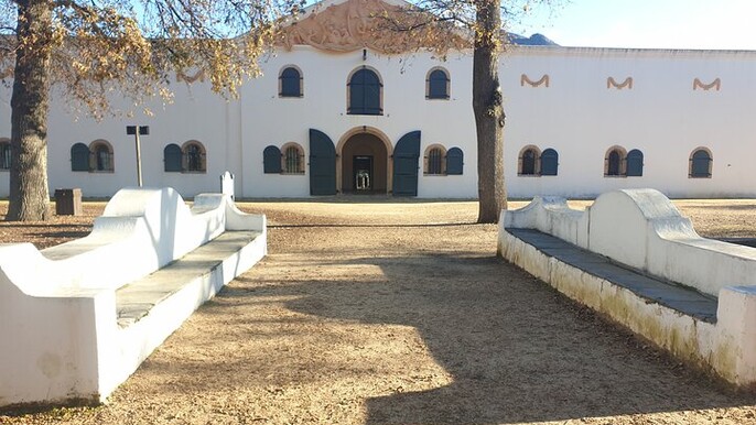 Cape Town the Origins of wine and culture with the cape Colony