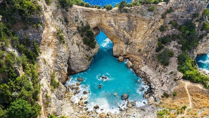 Ancient Ruins and Secret Caves Tour from Alanya-Syedra to Cragum