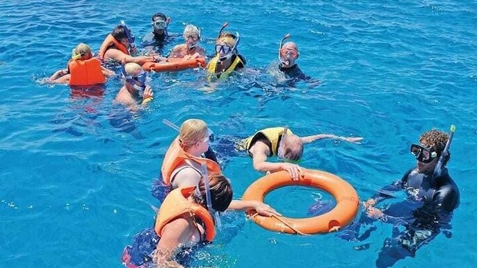 Intro Diving for Beginners 2 Stops Diving with Lunch - Hurghada