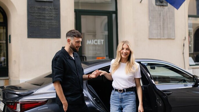 Krakow Private Transfer from the City to the Airport