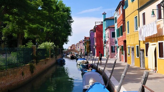 6 hours lagoon tour: Murano, Burano and Torcello
