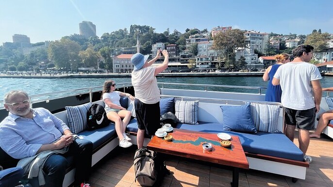 Guided Bosphorus & Black Sea Cruise with Asian Side Stop & Lunch