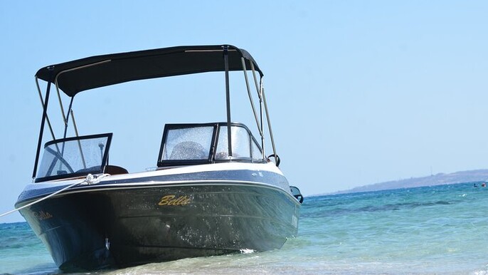 4-Hours Private Speedboat to Hula Hula & Dolphin house _ Hurghada