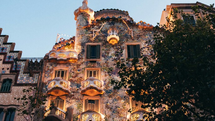 Barcelona fully tailored tour