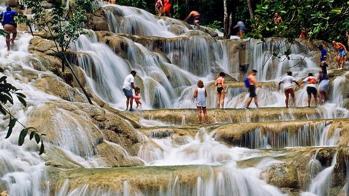 Ocho Rios Highlight Tour Including Dunn's River Falls