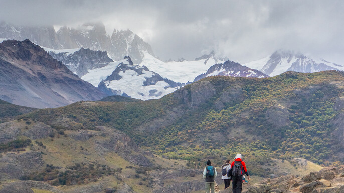Explore El Chalten: Hiking Day Tour