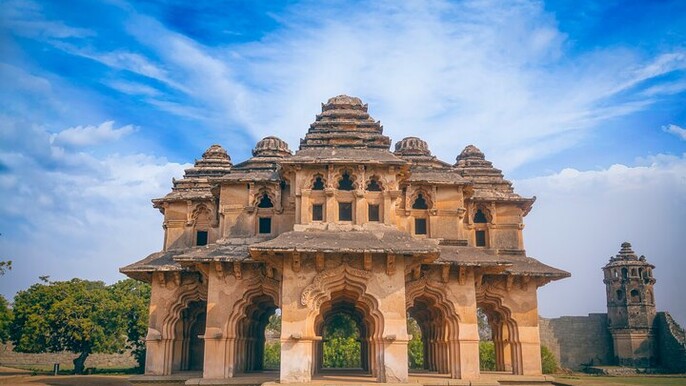 Hubli to Badami, Hampi, Belur, Halebedu, Mysore & Bangalore Tour