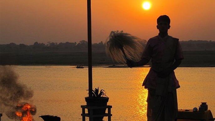 Varanasi Morning Boat Tour [RowBoat]