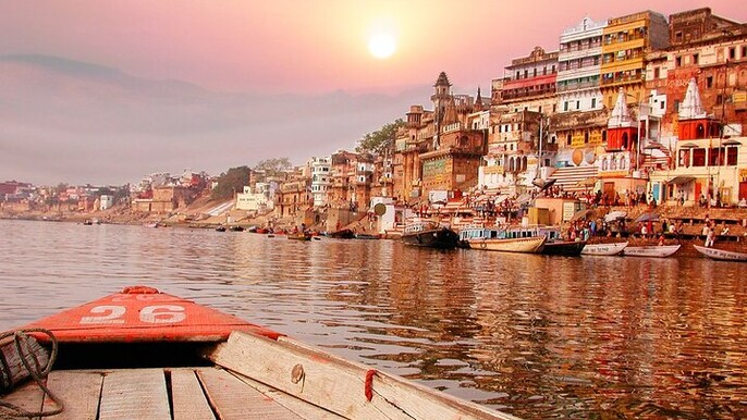 Varanasi City, Ramnagar Fort & Sarnath Sightseeing Tour
