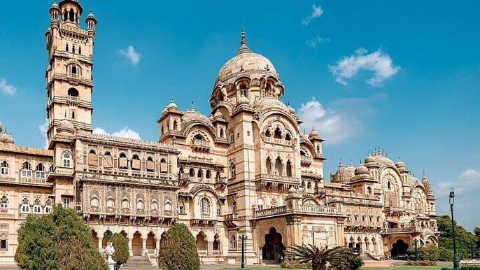 Driving through Marvels: Vadodara to Hyderabad