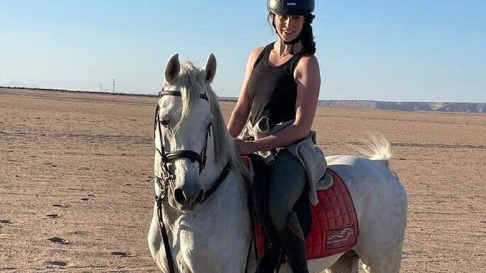 Sunrise Horse Riding 2H Sea and Desert with Transfer Hurghada