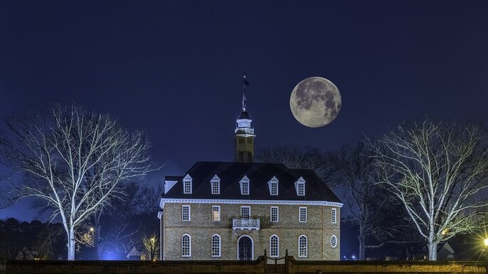Williamsburg's Famous Ghosts Self Guided Audio Walking Tour