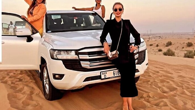 Explore Desert Safari Iconic Landmarks on Shared Tour