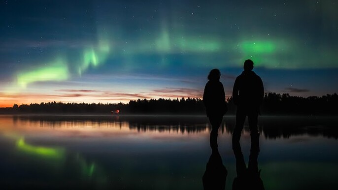 Autumn: Aurora Borealis Picnic