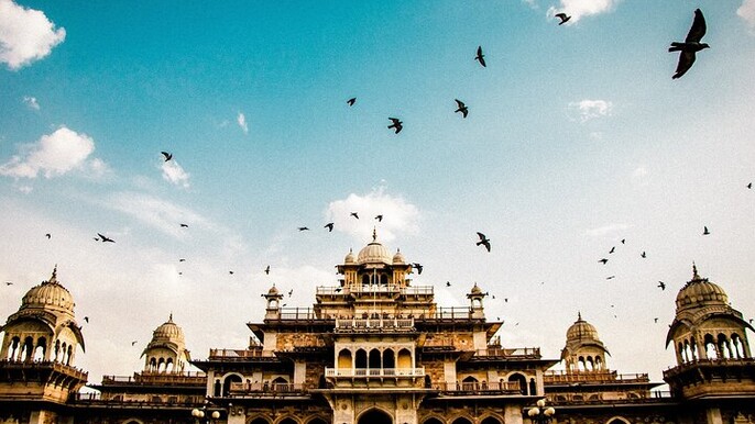 Private Transport for 8 - Day Golden Triangle Tour With Jodhpur