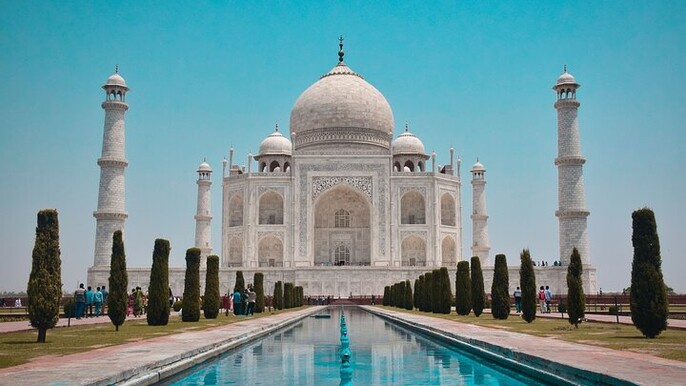 15-Days Private Transport Delhi, Rajasthan, Agra & Varanasi Tour