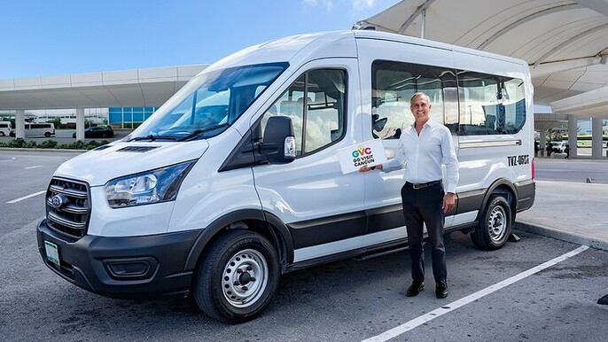 Cancun to Tulum Private Airport Transportation Round Trip