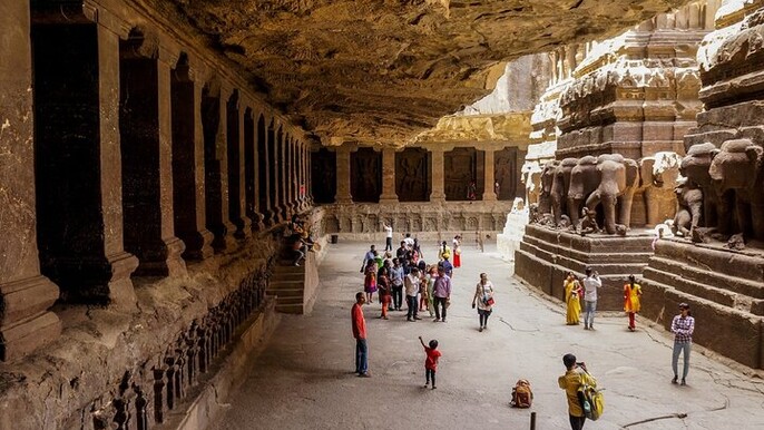 All-Inclusive 2 Night & 3 Days Tour : Ajanta, Ellora & Aurangabad