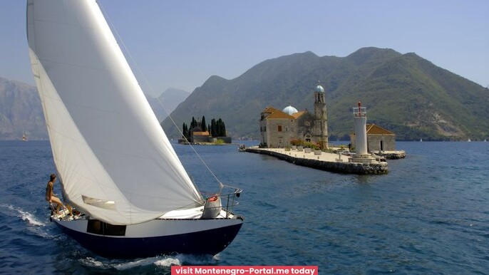 Top Boat Excursion: Private Speedboat Tour - 3 hours Blue Cave, Kotor Bay, Perast, Submarine Tunnel, Our Lady of the Rocks