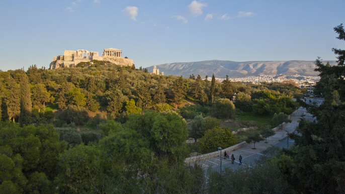 Athens: Guided City and Plaka Shore Excursion