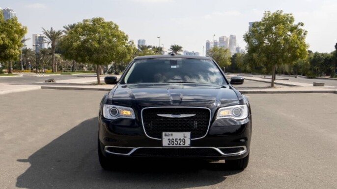 Super Chrysler Limousine Black