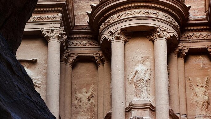 Exclusive Premium Full-Day Journey to Petra & Wadi Rum from Amman