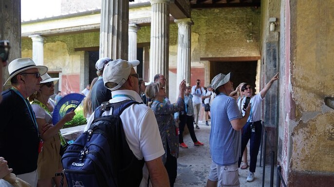 Private Tour of Pompeii and Mt Vesuvius from Sorrento