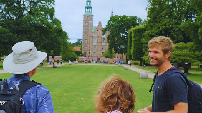 Highlights & Hidden Gems: Discover Old Copenhagen in two hours