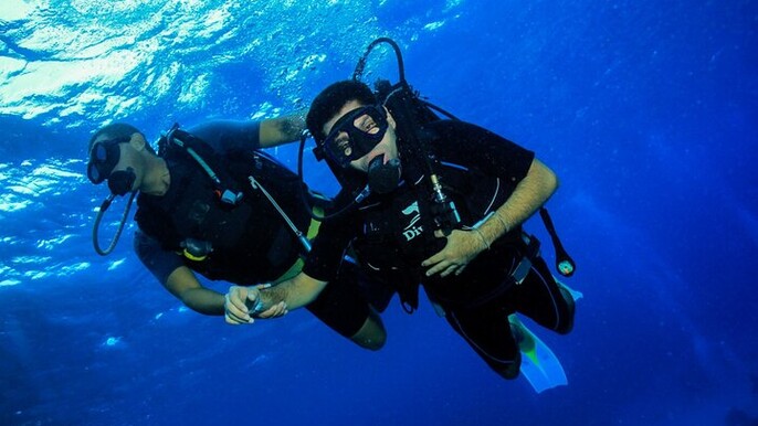 Marsa Mubarak Snorkeling Trip, 2 intro dive & Transfer–Marsa Alam